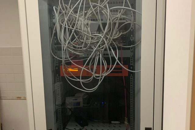serverschrank-abbau-orangecomputer