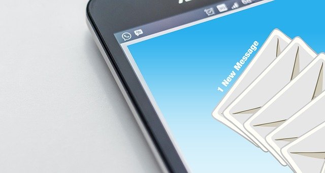 email-austausch-gesetzlich-verpflichtet-archivierung-extern-speicher-cloud