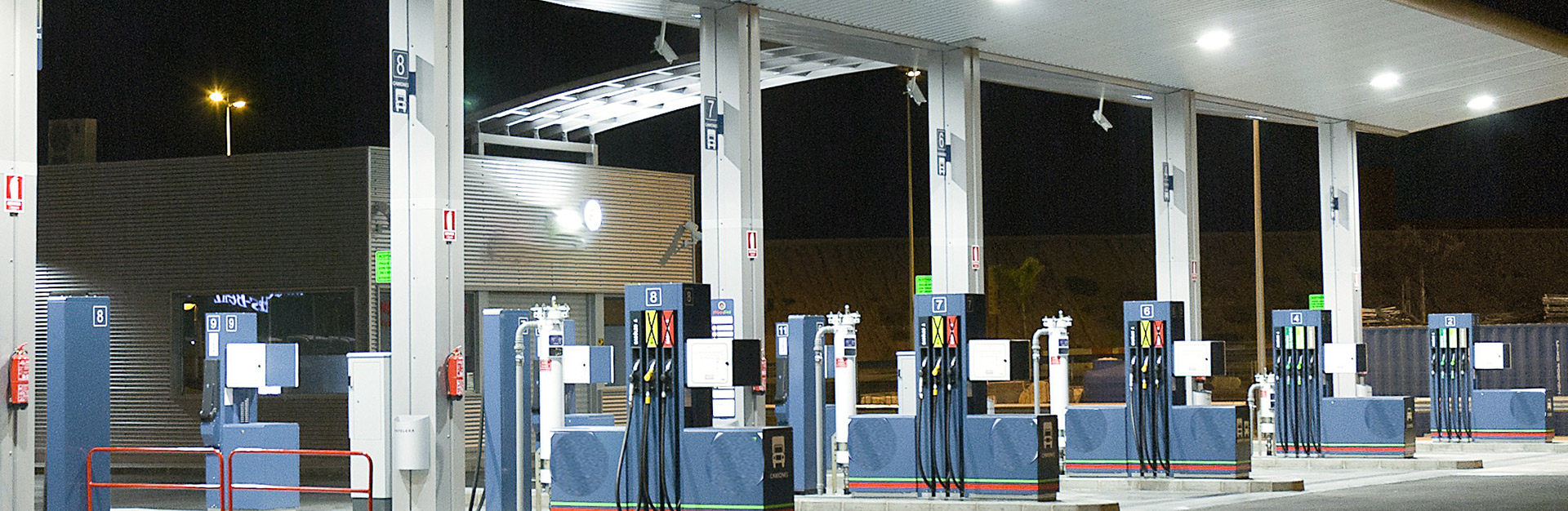 Videoueberwachung-set-Muenchen-Tankstelle-Kameraueberwachung-Raststaette-Header-OrangeComputer